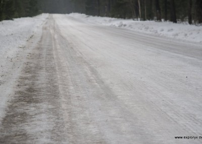 Eisglatte Straßen im Baltikum