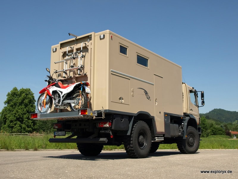 Individueller Motorradträger am Wohnmobil Motorradträger am Heck des Wohnmobils